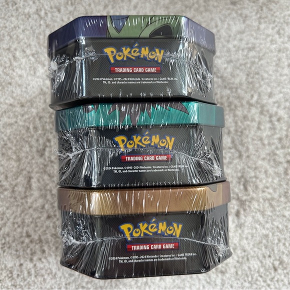 3x Pokémon TCG Triple Whammy Back Issue Collector Tins Sealed - Picture 3 of 8